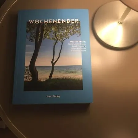Schoene 2-zimmerwohnung, 10 Geh-minuten Zum * Timmendorfer Strand