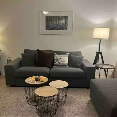 Apartment Schoene 2-zimmerwohnung, 10 Geh-minuten Zum Timmendorfer Strand